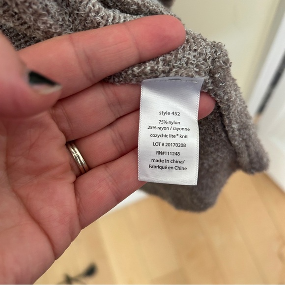 Barefoot Dreams Cozychic Lite Rounded Cardigan Tan Size M - Picture 5 of 5